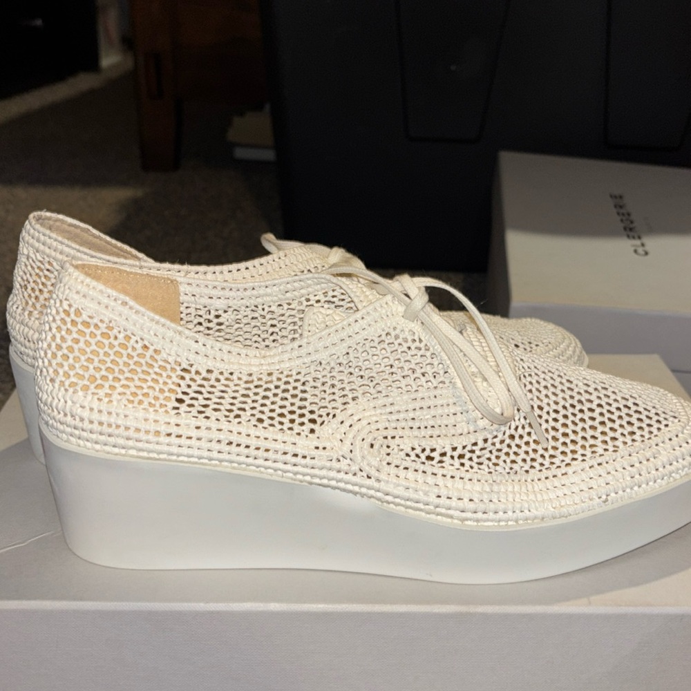 Women’s Clergerie White Sneaker Shoe